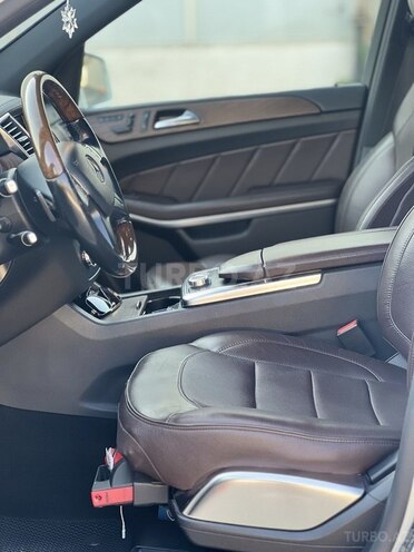 Mercedes GL 500 4MATIC 2013, 187,000 km - 4.7 л - Bakı