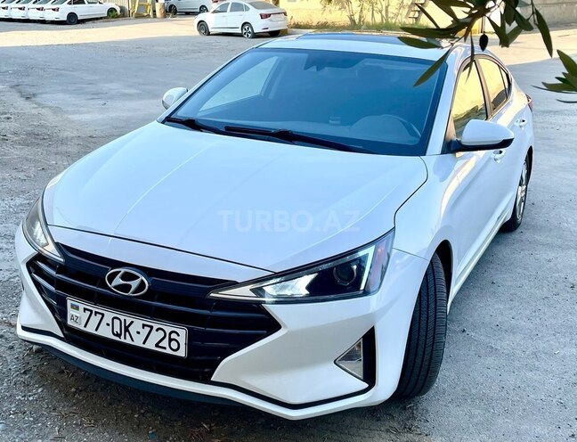 Hyundai Elantra 2019, 223,600 km - 2.0 l - Bakı