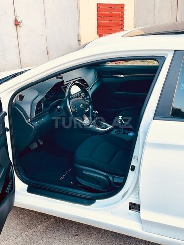 Hyundai Elantra 2019, 223,600 km - 2.0 l - Bakı