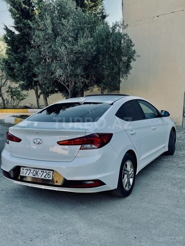 Hyundai Elantra 2019, 223,600 km - 2.0 l - Bakı