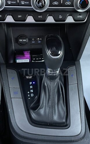 Hyundai Elantra 2019, 223,600 km - 2.0 l - Bakı