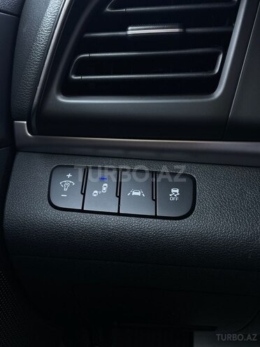 Hyundai Elantra 2019, 223,600 km - 2.0 l - Bakı