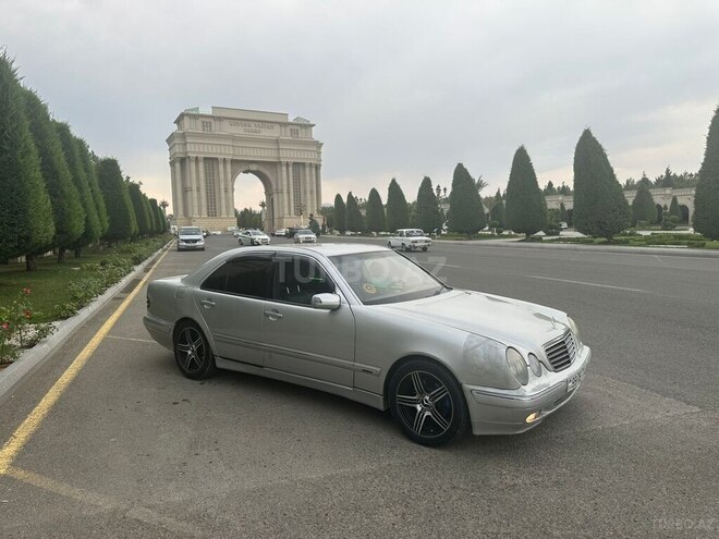 Mercedes E 270 1999, 398,000 km - 2.7 л - Gəncə
