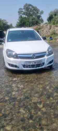 Opel Astra 2009, 300,000 km - 1.4 l - Ağstafa