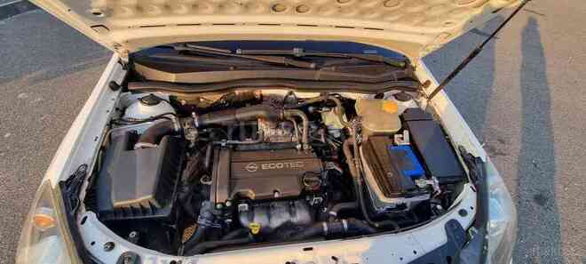 Opel Astra 2009, 300,000 km - 1.4 l - Ağstafa