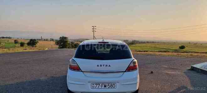 Opel Astra 2009, 300,000 km - 1.4 l - Ağstafa