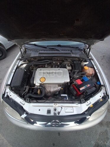 Opel Vectra 2001, 413,379 km - 1.6 l - Bakı