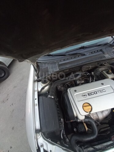 Opel Vectra 2001, 413,379 km - 1.6 l - Bakı