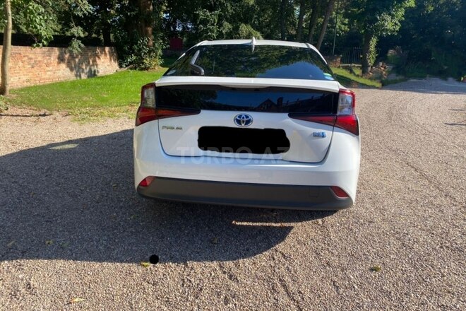 Toyota Prius 2019, 84,441 km - 1.8 l - Xudat