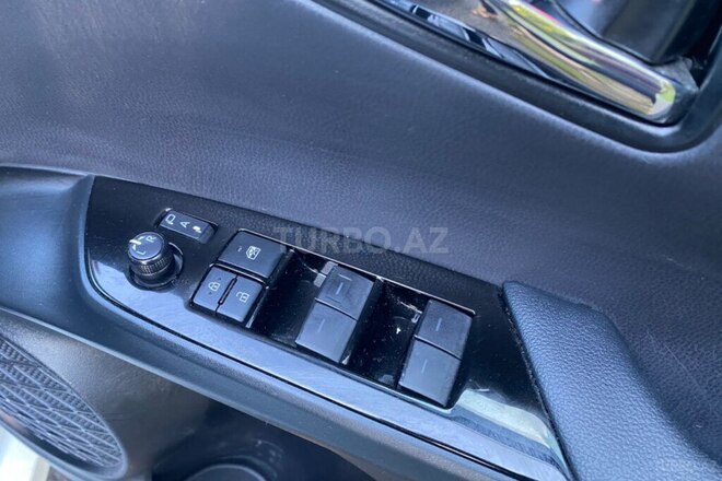 Toyota Prius 2019, 84,441 km - 1.8 l - Xudat