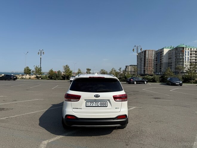 Kia Sorento 2016, 101,300 km - 2.0 l - Sumqayıt