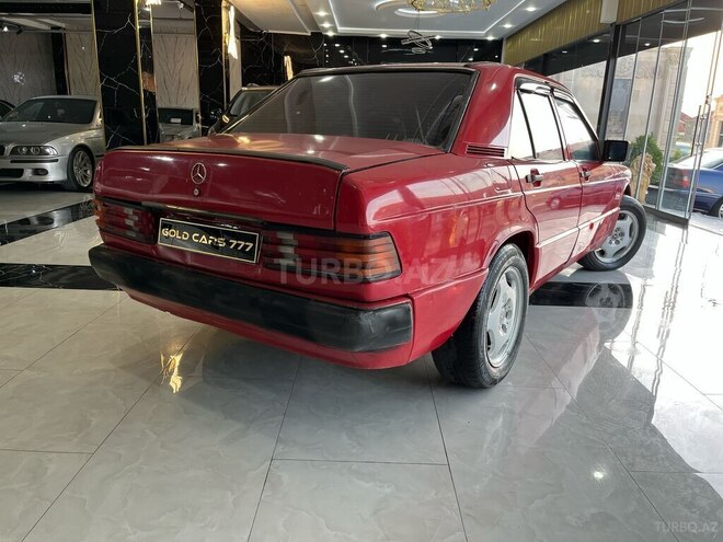 Mercedes 190-6