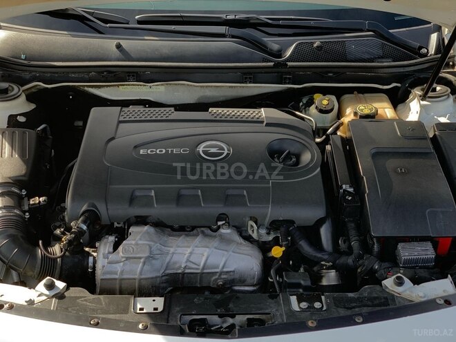 Opel Insignia 2012, 230,000 km - 2.0 l - Gəncə