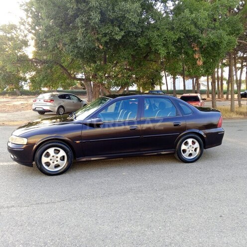 Opel Vectra 2000, 324,741 km - 1.6 l - Sumqayıt