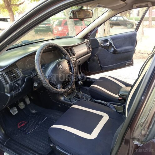 Opel Vectra 2000, 324,741 km - 1.6 l - Sumqayıt