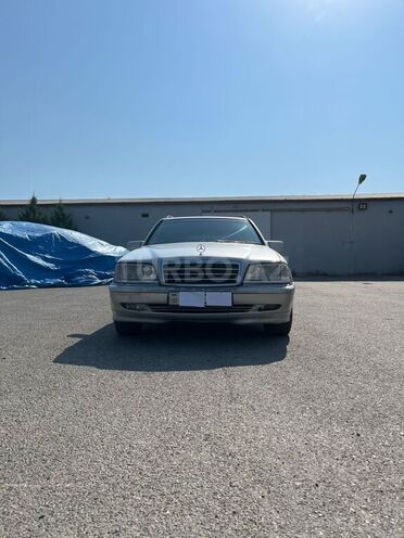 Mercedes C 220 d 2000, 470,000 km - 2.2 l - Bakı