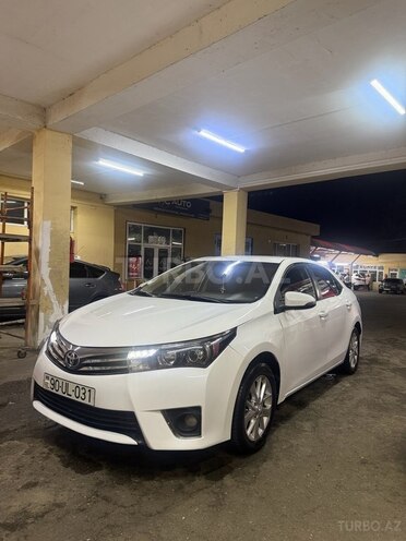 Toyota Corolla 2013, 250,000 km - 1.6 l - Gəncə
