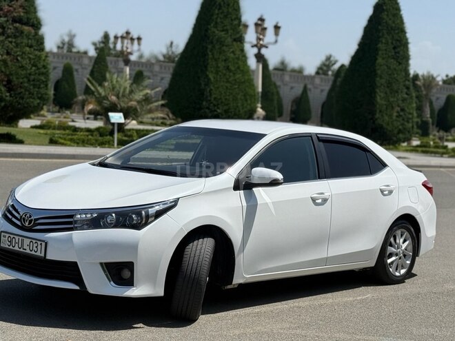 Toyota Corolla 2013, 250,000 km - 1.6 l - Gəncə