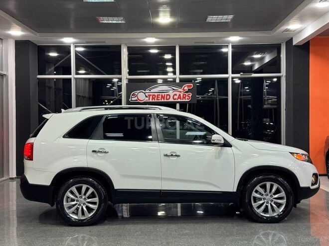 Kia Sorento 2011, 235,000 km - 2.0 l - Xırdalan