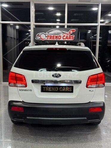 Kia Sorento 2011, 235,000 km - 2.0 l - Xırdalan