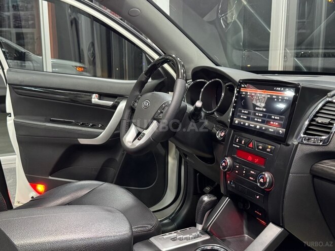 Kia Sorento 2011, 235,000 km - 2.0 l - Xırdalan