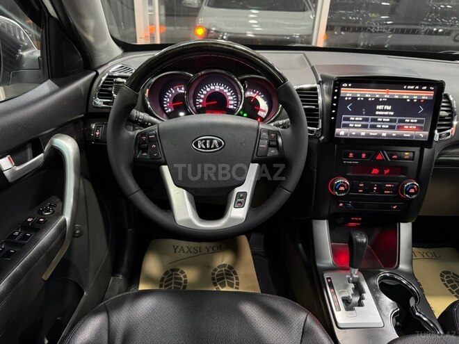 Kia Sorento 2011, 235,000 km - 2.0 l - Xırdalan