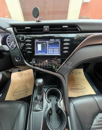 Toyota Camry 2018, 135,000 km - 2.5 л - Bakı
