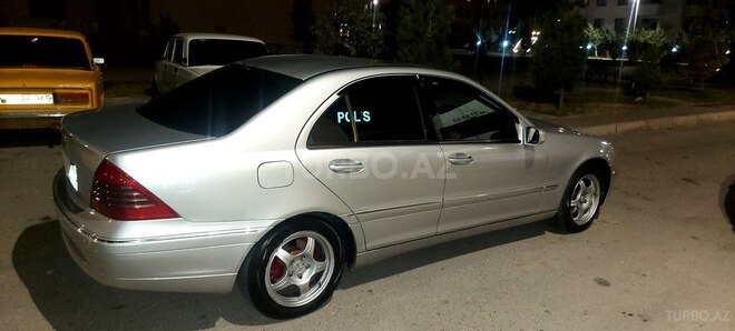 Mercedes C 240 2000, 360,000 km - 2.6 л - Şirvan