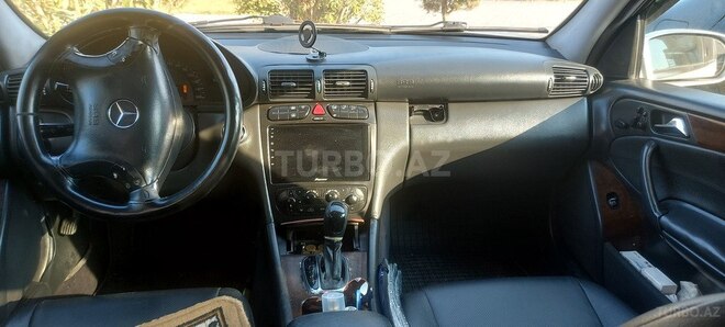 Mercedes C 240 2000, 360,000 km - 2.6 л - Şirvan