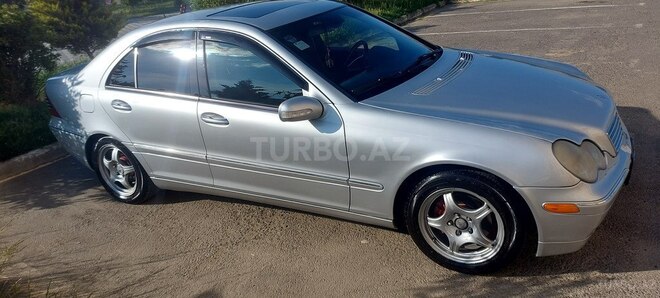Mercedes C 240 2000, 360,000 km - 2.6 л - Şirvan