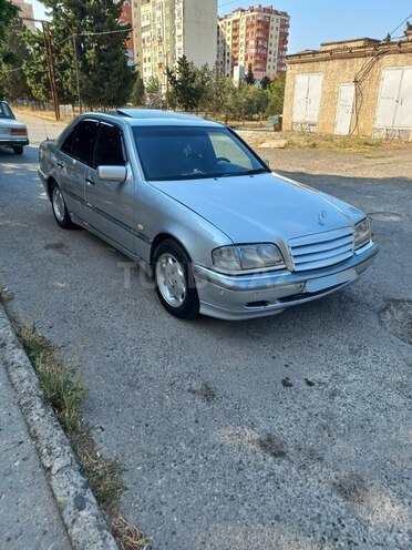 Mercedes C 240 1999, 317,000 km - 2.4 l - Bakı