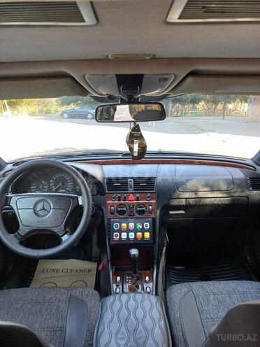 Mercedes C 240 1999, 317,000 km - 2.4 l - Bakı
