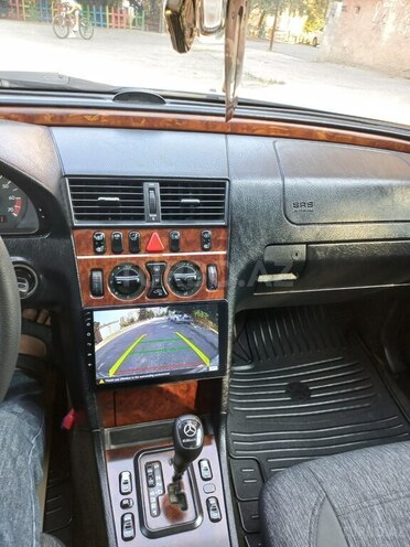 Mercedes C 240 1999, 317,000 km - 2.4 l - Bakı