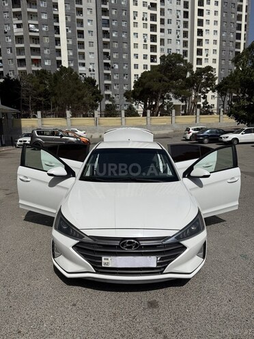 Hyundai Elantra 2019, 156,106 km - 2.0 l - Bakı