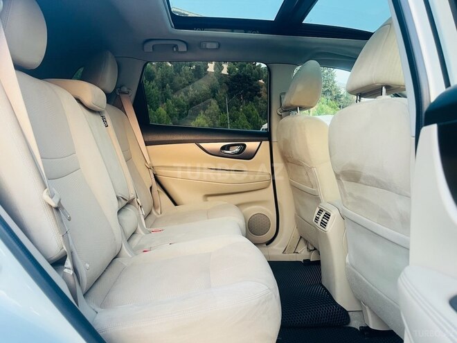 Nissan X-Trail 2015, 102,000 km - 2.5 l - Bakı