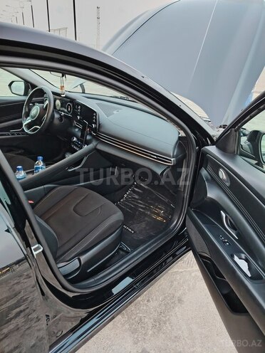 Hyundai Elantra 2022, 43,000 km - 2.0 l - Bakı