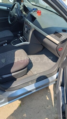 Opel Astra 2008, 258,000 km - 1.4 l - Bakı
