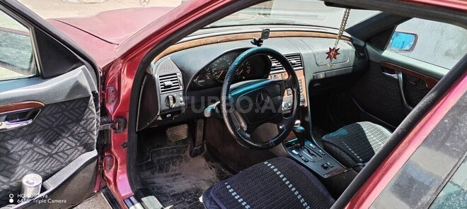 Mercedes C 200 1994, 506,800 km - 2.0 л - Quba