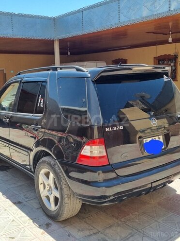 Mercedes ML 320 4MATIC 2003, 203,000 km - 3.2 l - Şəmkir