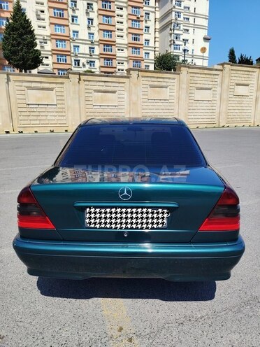 Mercedes C 240 1999, 478,000 km - 2.4 l - Bakı
