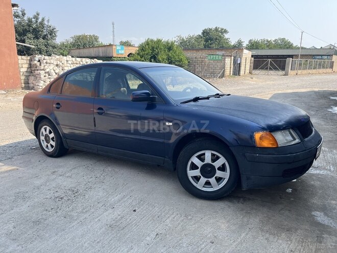 Volkswagen Passat 2000, 502,000 km - 2.8 l - Ağstafa