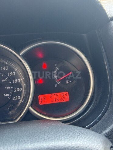 Nissan Tiida 2010, 275,000 km - 1.6 l - Bakı