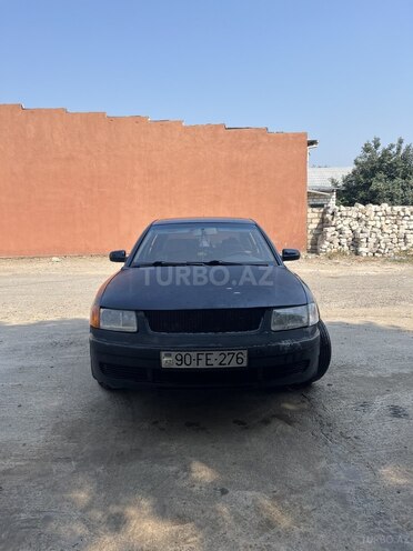 Volkswagen Passat 2000, 502,000 km - 2.8 l - Ağstafa