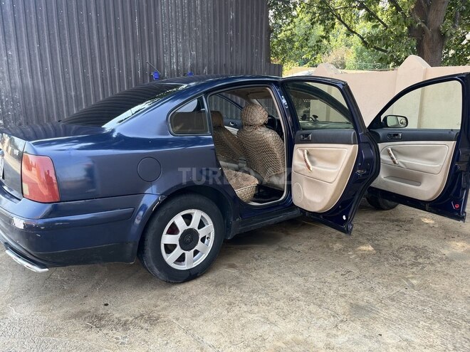 Volkswagen Passat 2000, 502,000 km - 2.8 l - Ağstafa