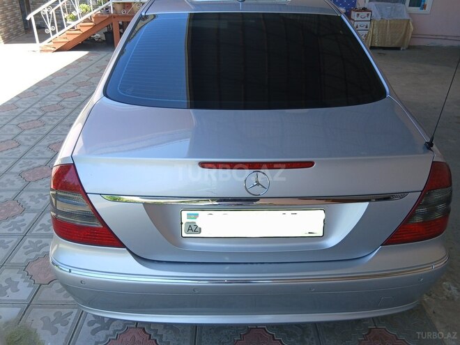 Mercedes E 220 d 2007, 322,476 km - 2.2 l - Qazax