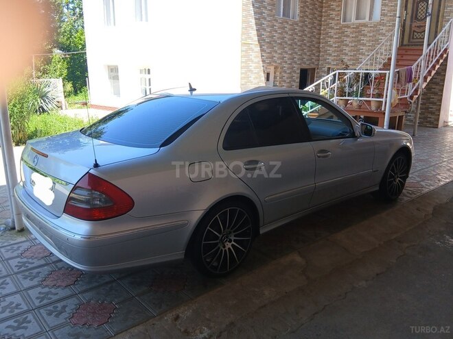 Mercedes E 220 d 2007, 322,476 km - 2.2 l - Qazax