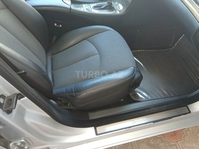Mercedes E 220 d 2007, 322,476 km - 2.2 l - Qazax