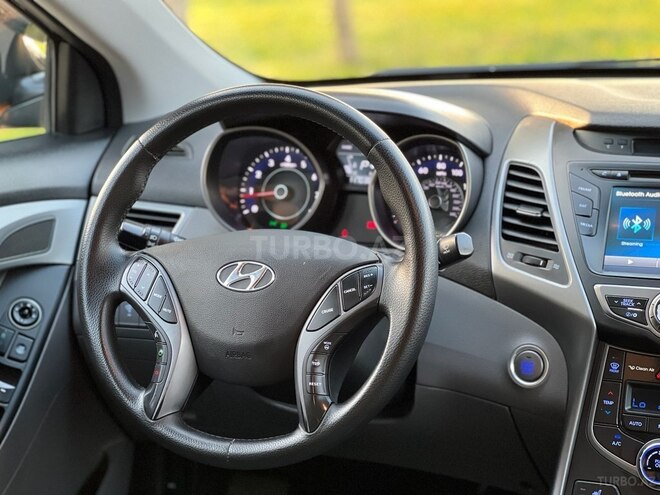 Hyundai Elantra 2015, 117,000 km - 1.8 l - Bakı
