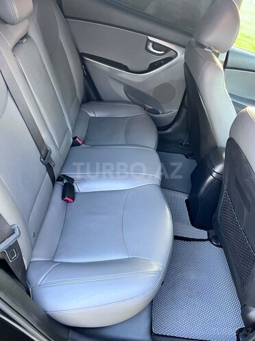 Hyundai Elantra 2015, 117,000 km - 1.8 l - Bakı