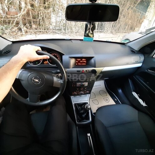 Opel Astra 2005, 294,000 km - 1.4 l - Bakı